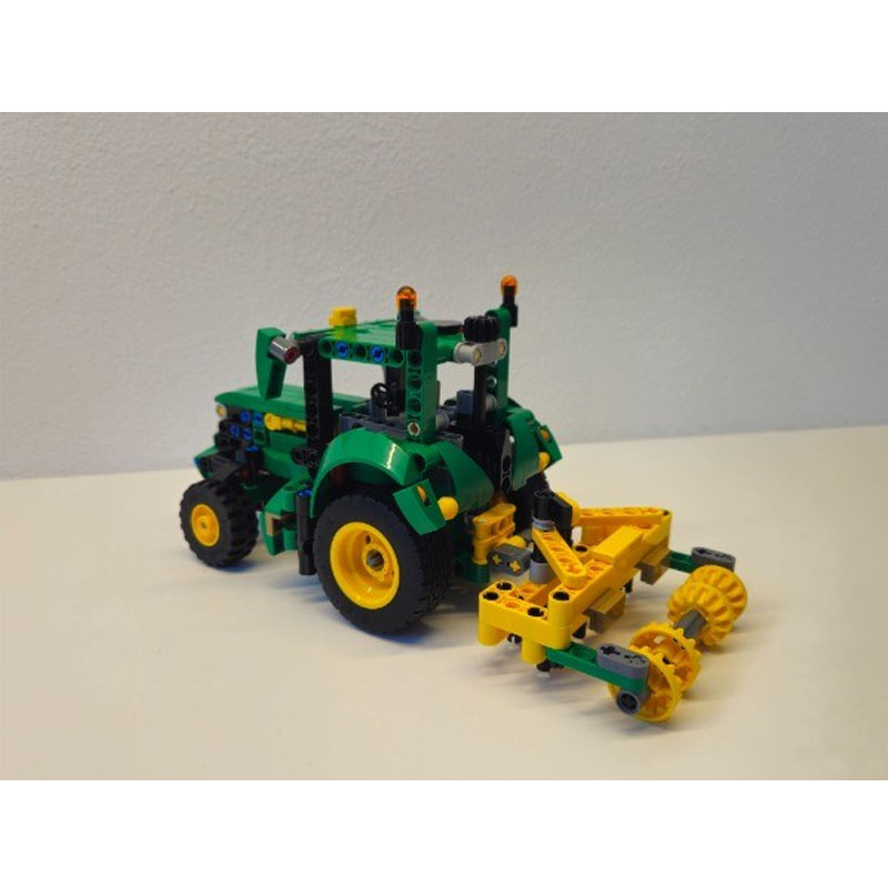 Urban Farming Agriculture - MOC-170073 Urban Agriculture Farm Tractor Building