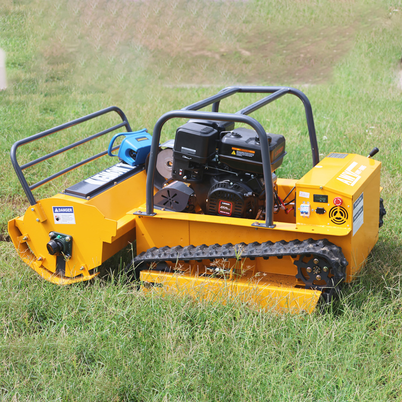This remote-controlled lawnmow - Farming Zero review and price